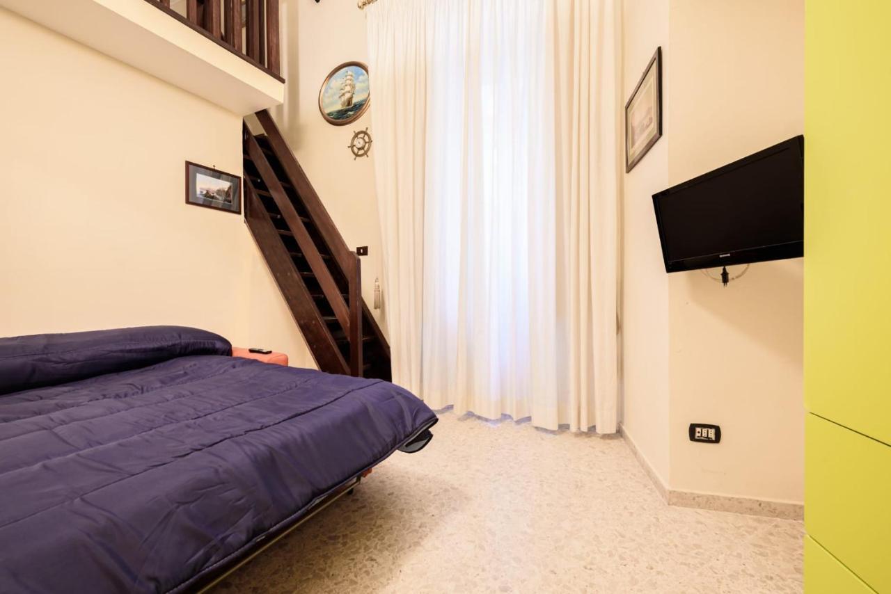 Casa Di Flo Apartment เนเปิลส์ ภายนอก รูปภาพ